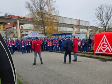 bei der Neptun Werft in Rostock und Mubea Aviation in Schwerin